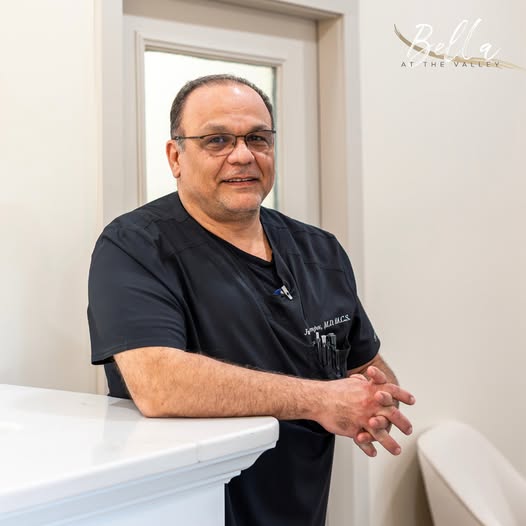 Dr. Juan Campos